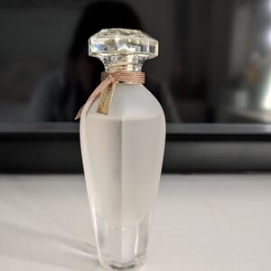 Victoria's Secret Heavenly Summer Eau de Parfum. 50ml / 1.7 LF OZ